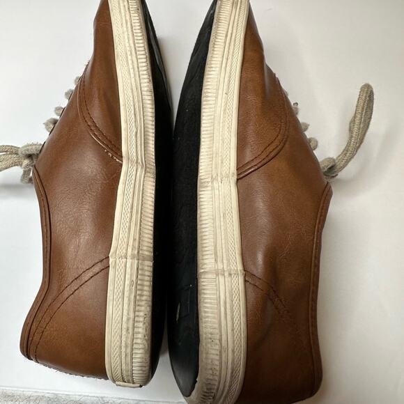 AMERIiCAN EAGLE LACE UP BROWN FAUX LEATHER SNEAKERS Size 7 M - Picture 3 of 7